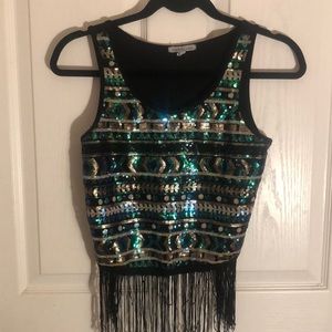 Tank top w. Fringes .